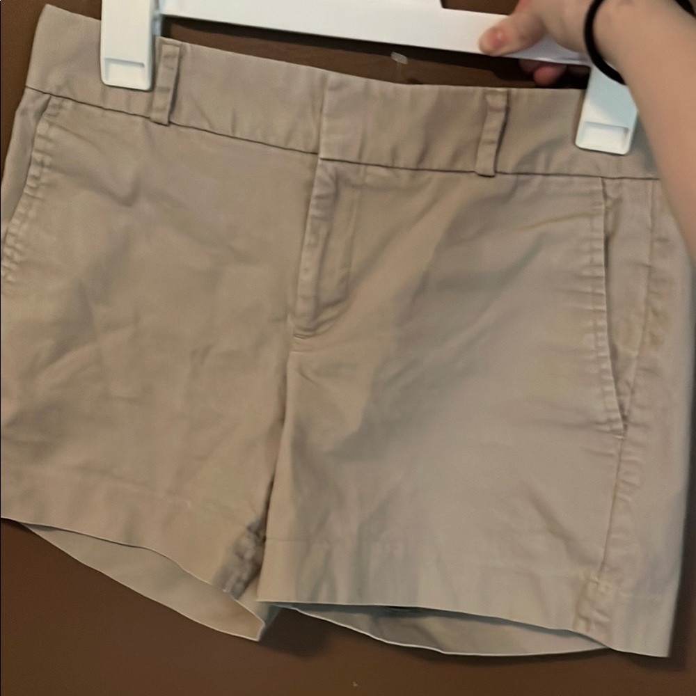 Banana Republic Women's Tan Cargo Shorts